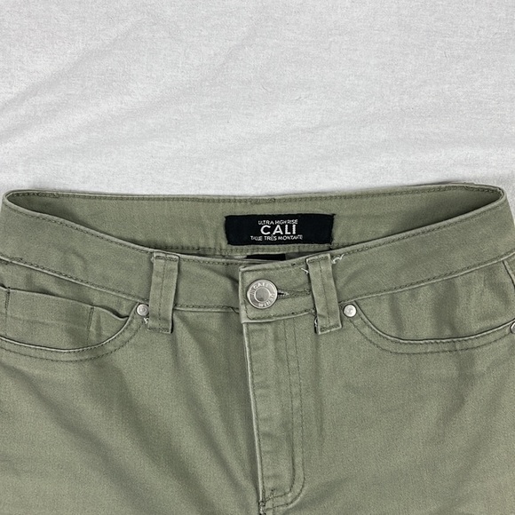 Olive Green CALI Ultra High Rise Size 1 - Picture 3 of 6